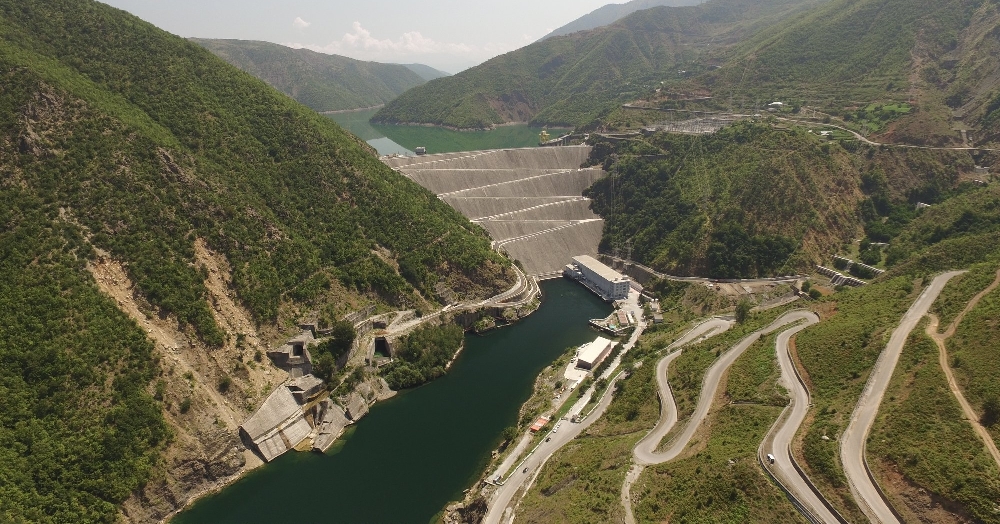 Bie niveli i liqenit te Fierzes, ulet me 55 per qind rezerva energjitike